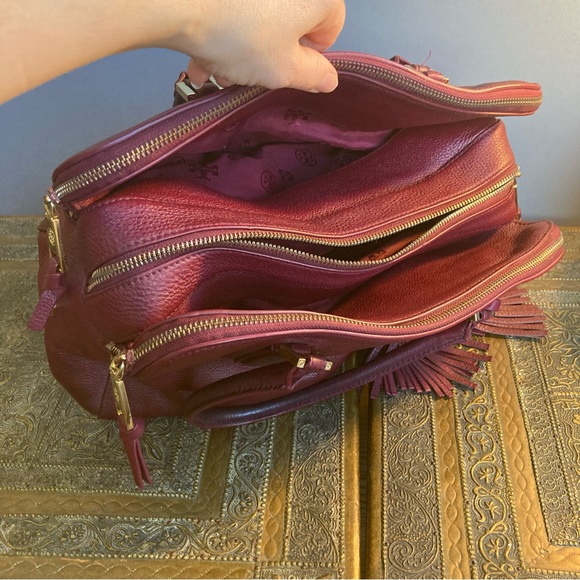 Tory Burch bag satchel leather handles spacious compartments burgundy red - Picture 11 of 16